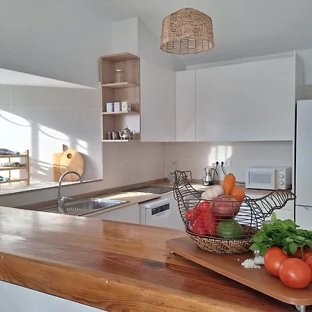 Newly Refurbished In Prime Location * Playa de las Americas (Tenerife)