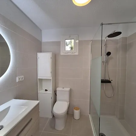 Newly Refurbished In Prime Location Playa de las Americas (Tenerife)