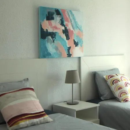 Apartment Newly Refurbished In Prime Location Playa de las Americas (Tenerife)