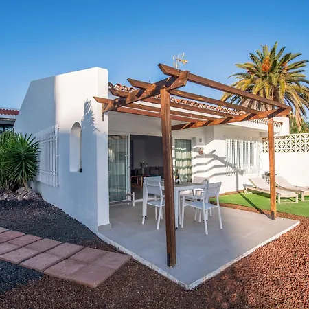 Newly Refurbished In Prime Location * Плая-де-лас-Америкас